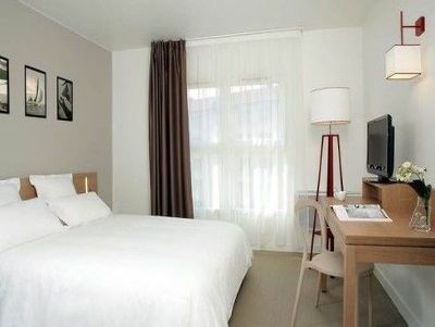 Comfort Suites Cannes Mandelieu Екстериор снимка